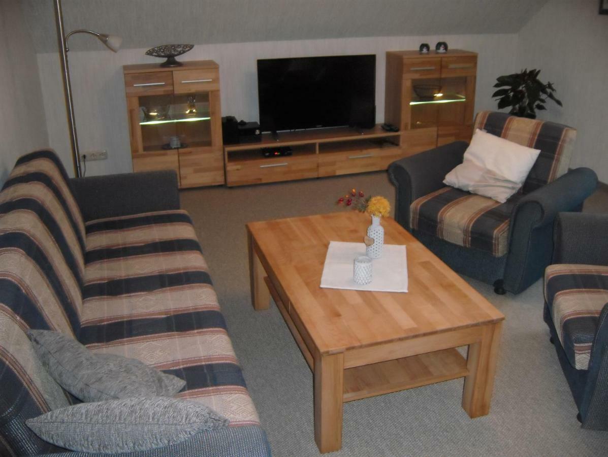 Ferienwohnung Windten ブラウンラーゲ エクステリア 写真